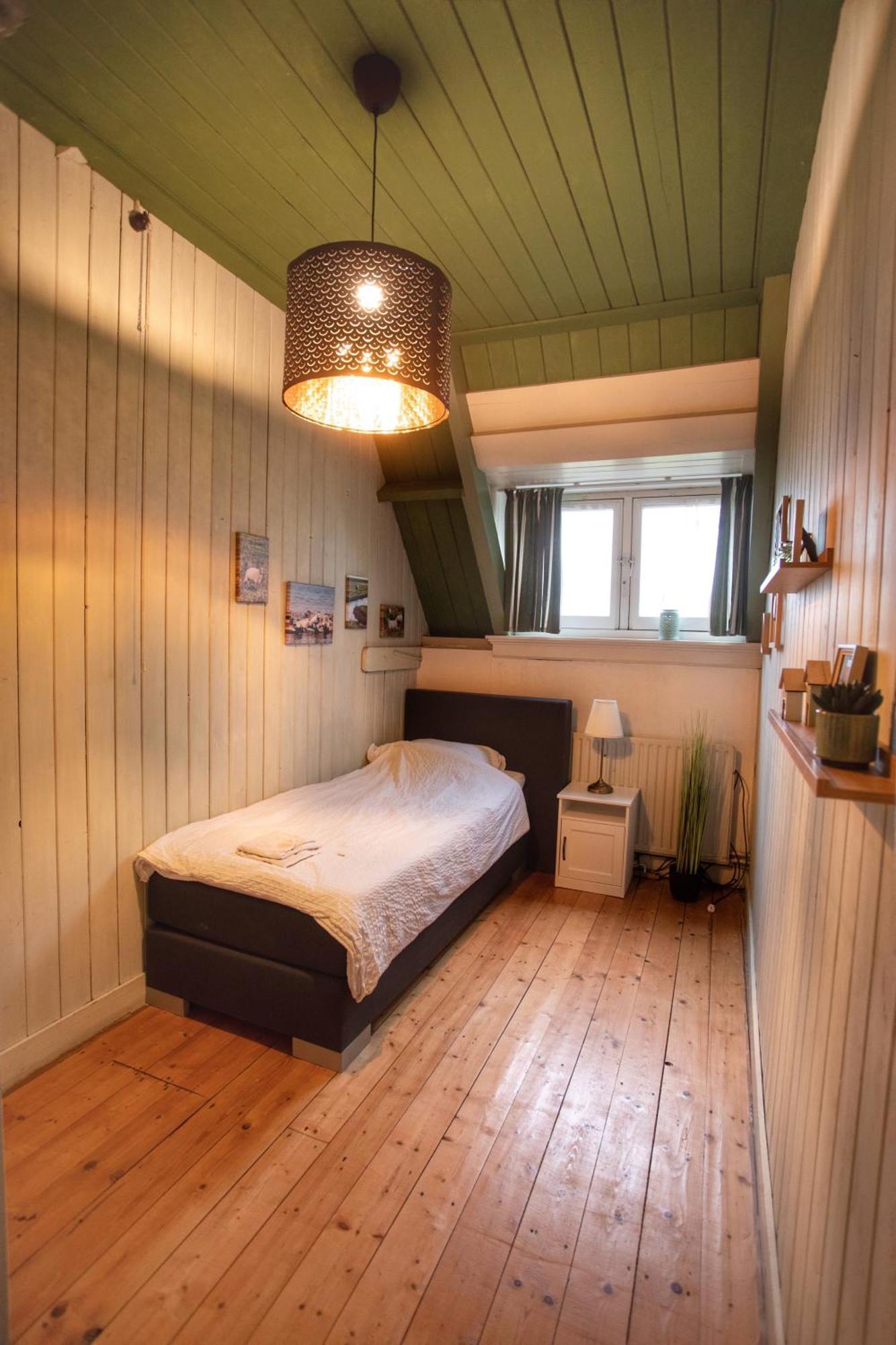 Huize Adriana Guest House Wolphaartsdijk Exterior photo