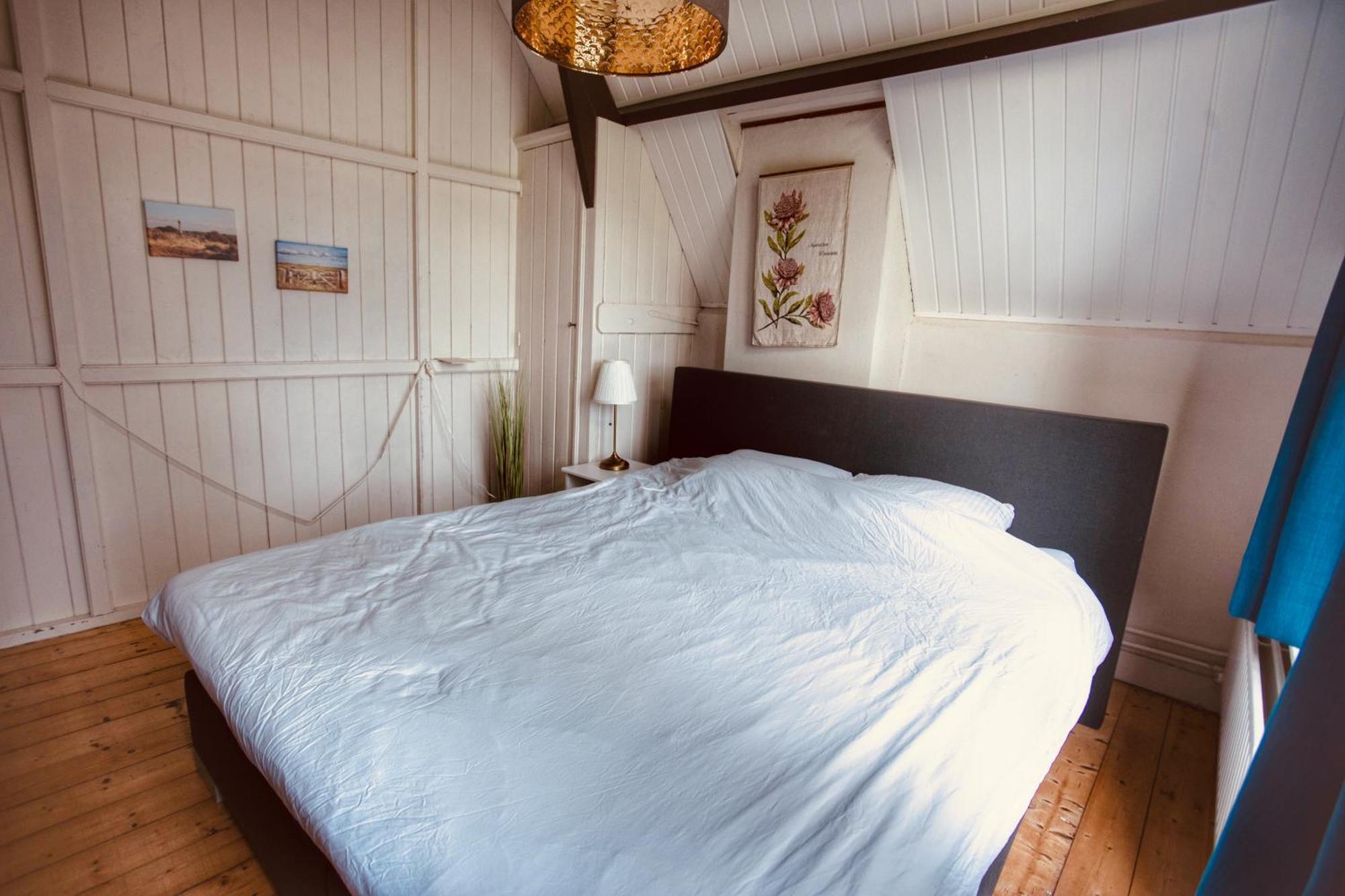 Huize Adriana Guest House Wolphaartsdijk Exterior photo